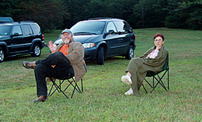 Photos by Al Washburn
Relaxing before the crowd - July 2006
