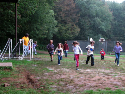 Photo by Walt Kupson
The kids run to get more meteors.
