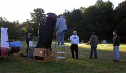 Photo by Ray Kaville
Viewing Mars in the daylight.
