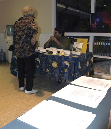Photo by Alan Chaniewski
Our own Al Washburn "just happened" to have his set of space rocks to show off to the crowd at the Friends Of Brooksvale annual meeting. A hit as usual, Al stayed till last call and the lights went off in the clubhouse.
