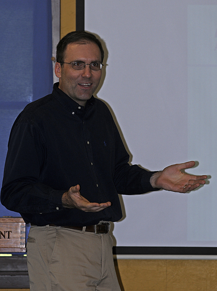 Photo by Alan Chaniewski
Dr. Elliot Horch gave a wonderful talk about binary star formations and evolution.
