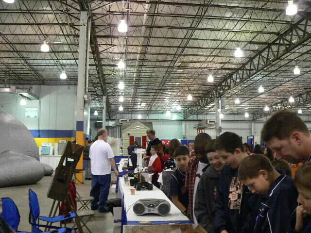 Photos of CPTV Family Science Expo taken by Eleanor And�jar.
