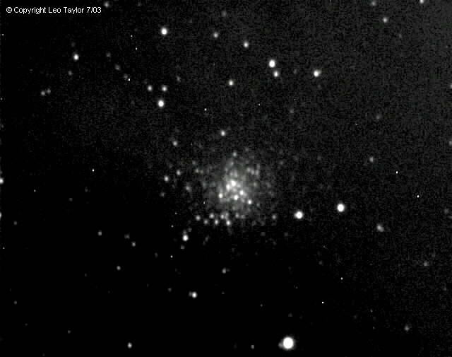 M 72 in Aquarius by Leo Taylor
Meade 2080 SCT, SBIG ST-7E, 120 min * 3 exp
