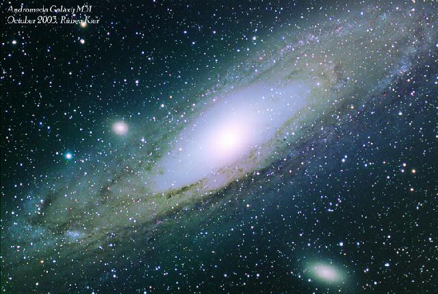 Taken by Ruben Kier with 4 in Astro-Physics refractor
M31 Andromeda Galaxy
ST-10xme, R=10, G=10, B=14, Lum=51 * 2 min
