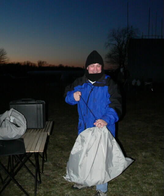 Photos of April 2005 Messier Marathon taken by Eleanor And�jar
ASNH held a Marathon at Roxbury Airport attended by 13 people members.
We were fortunate to have clear, calm, dark sky from 9 PM until daybreak
