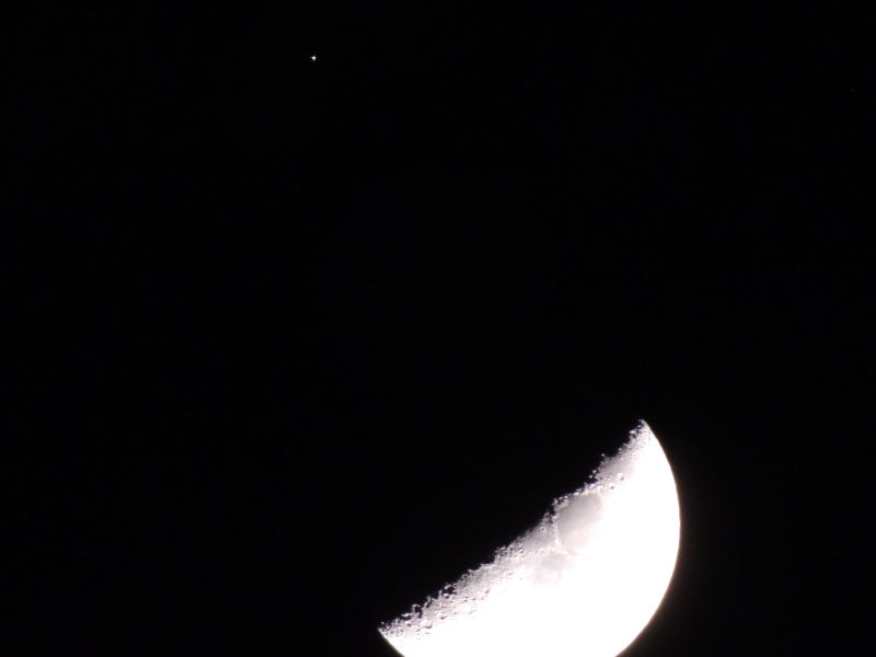 Moon and Aldebaron - Feb 4 2017
Photos by Chris Predum

